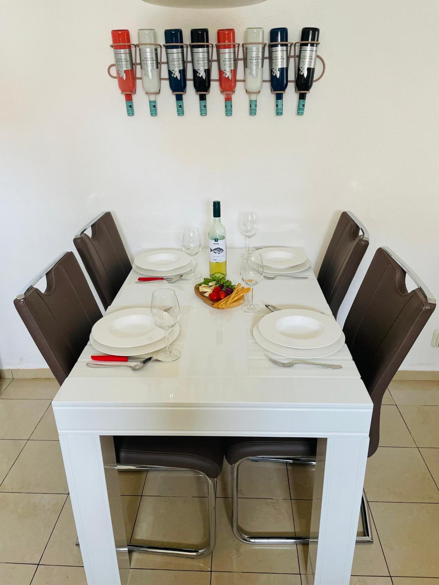 Dinka Old Town Apartment With Sea View Трогир Екстериор снимка