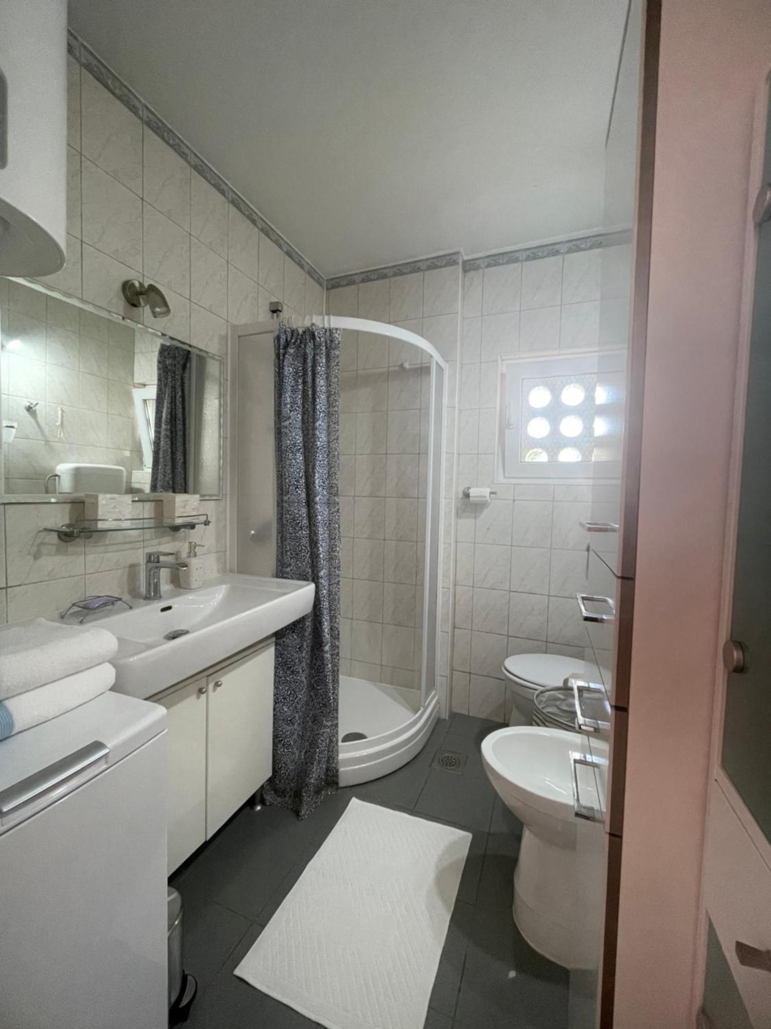 Dinka Old Town Apartment With Sea View Трогир Екстериор снимка